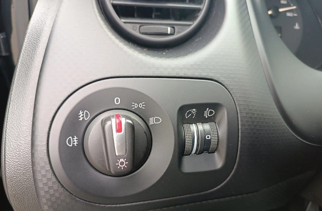 Seat Altea XL cena 23900 przebieg: 213000, rok produkcji 2011 z Góra małe 529